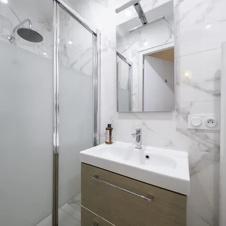 Διαμέρισμα Cosy Hyper Centre - Fibre - Netflix *