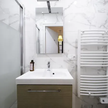 Cosy Hyper Centre - Fibre - Netflix